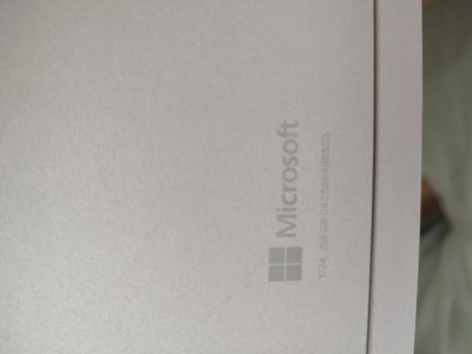 Laptop/ tableta Microsoft surface 4. 238gb i7