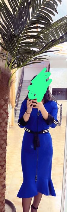 Продам платье за 20000 тг сама покупала за 45000 тг одевала 1 раз