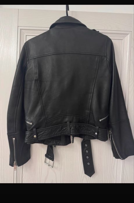 Geaca de piele naturala