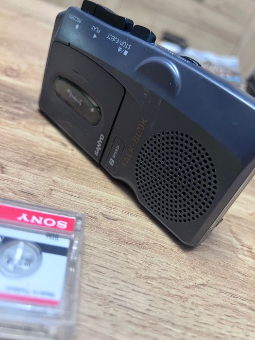 Диктофон Sanyo работещ