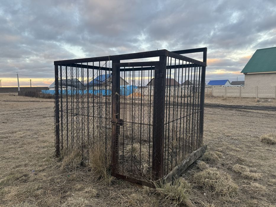 Продам вальер Красный яр