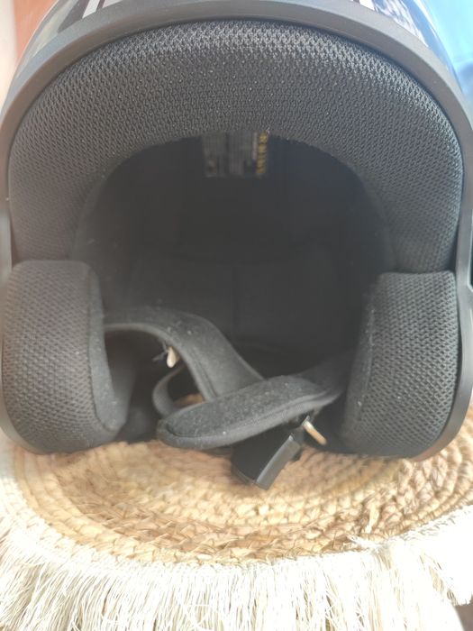 Каска за скутер, тротинетка