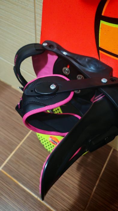 Placa snowboard 115 cm volkal -boots burton