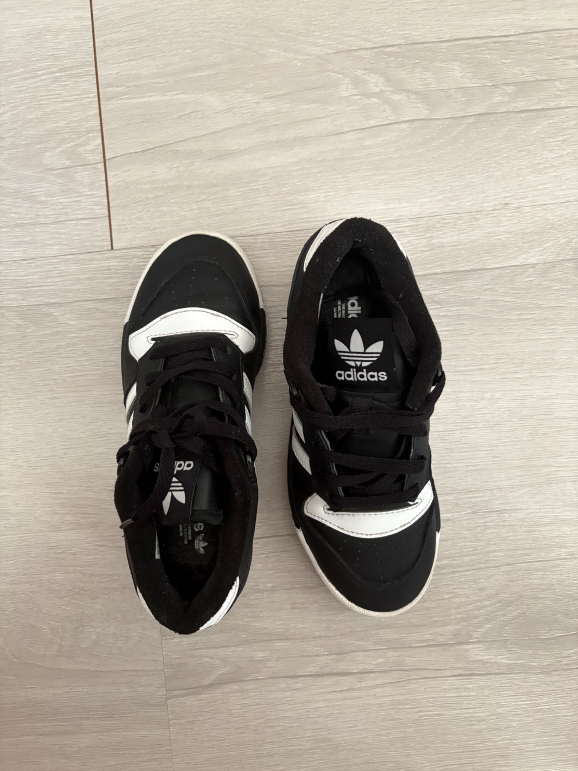 Adidas Обувки 36 Номер
