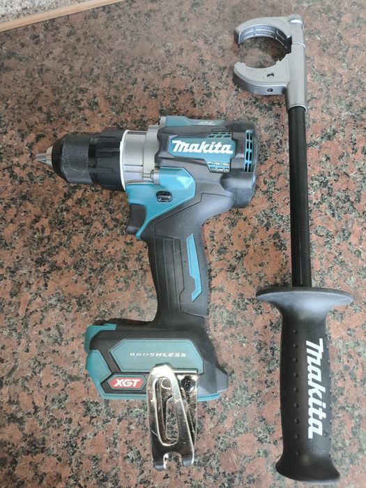 Продам дрель шуруповёрт Макита оригинал не пользовался новый