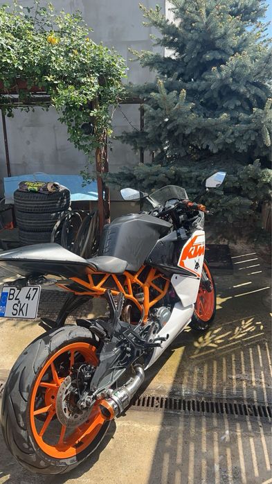 URGENT!! vand ktm rc 125 cc