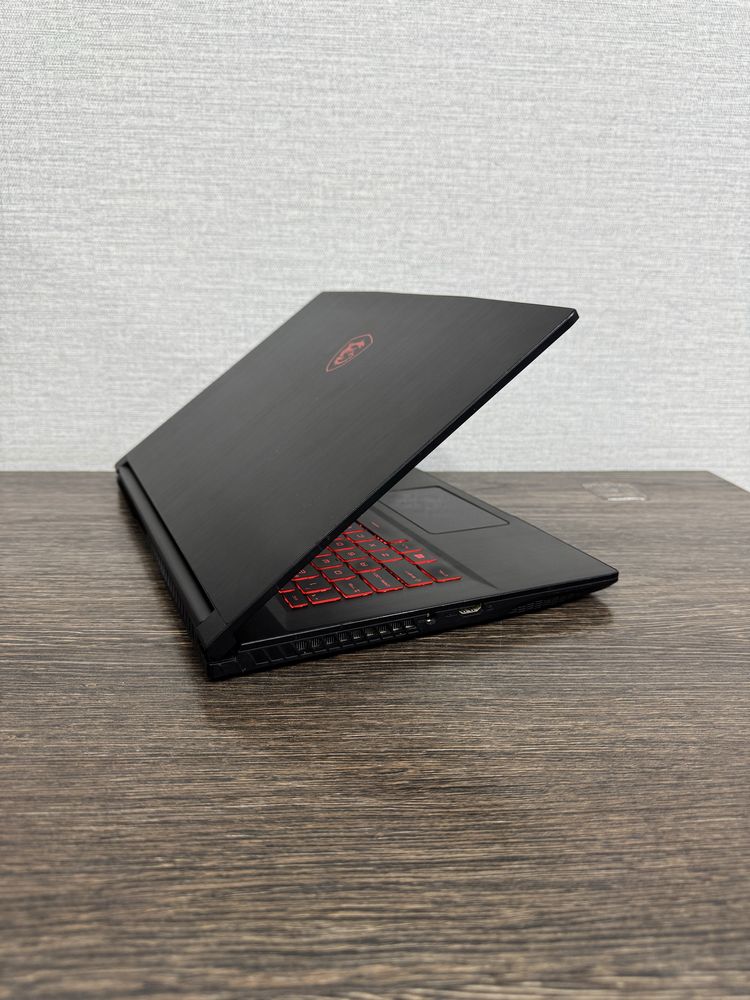 12-Ядерный MSI Dragon GF63 intel Core i5 RTX3060 DDR6 6gb Идеал!