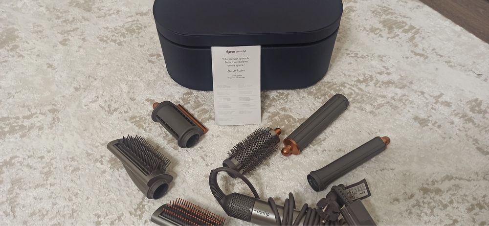 Продам Dyson стайлер