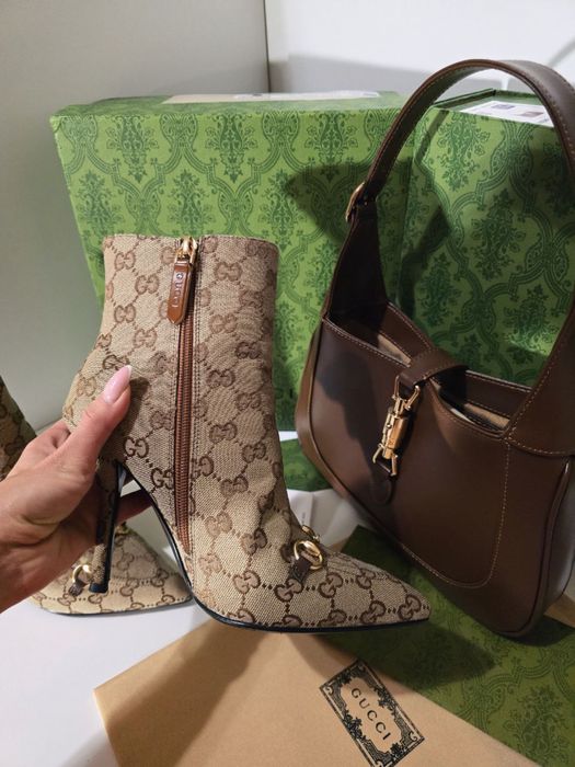 Налични боти Gucci Horsebit ancle boot