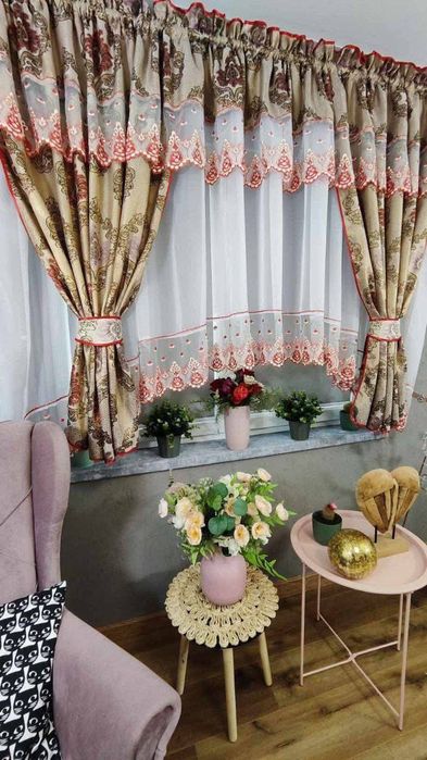 Perdele și draperii