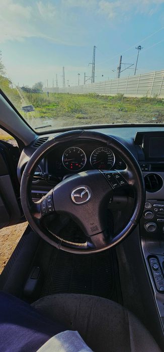 Продавам кола мазда