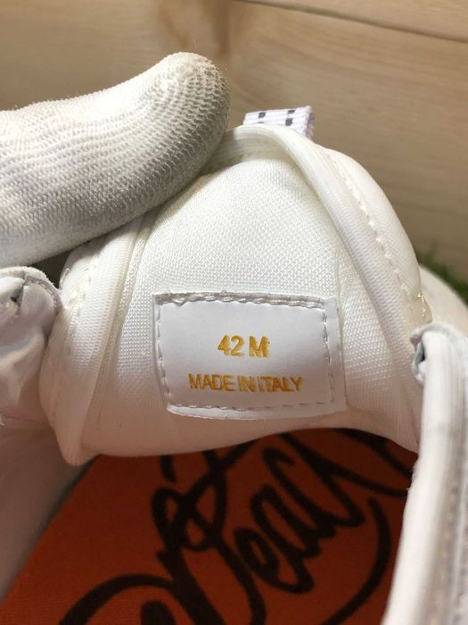 Versace Chain Reaction