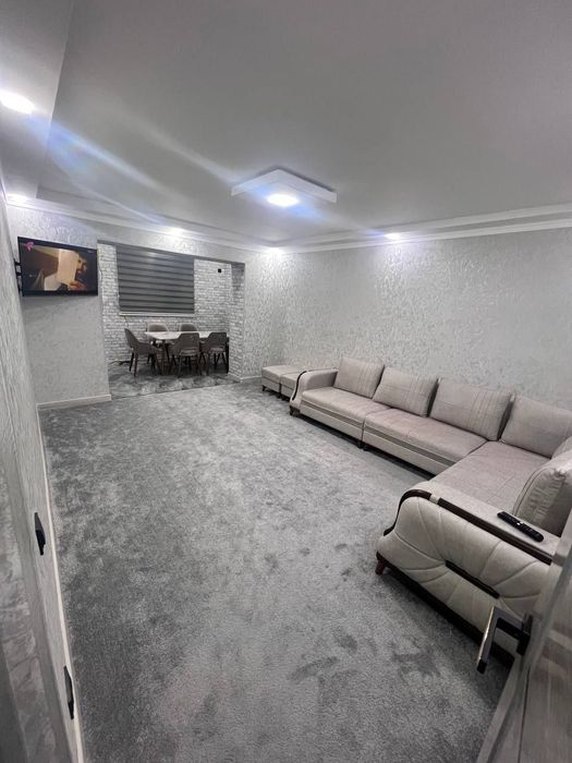 Chilonzor 17 kvartalda metro yaqinida joylashgan ijaraga uy bez makler