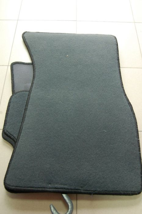 Мокетени стелки за Ауди А8 08-