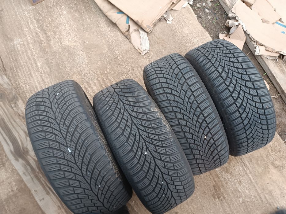 Set jante Mercedes Benz cu anvelope de iarna dot 2021  2024