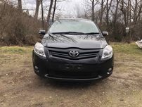 Тойота Аурис//Toyota Auris 1.33vvti 99кс// 2010-2012г