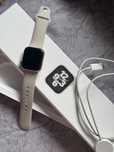 AppleWatch SE Gold Aluminum case