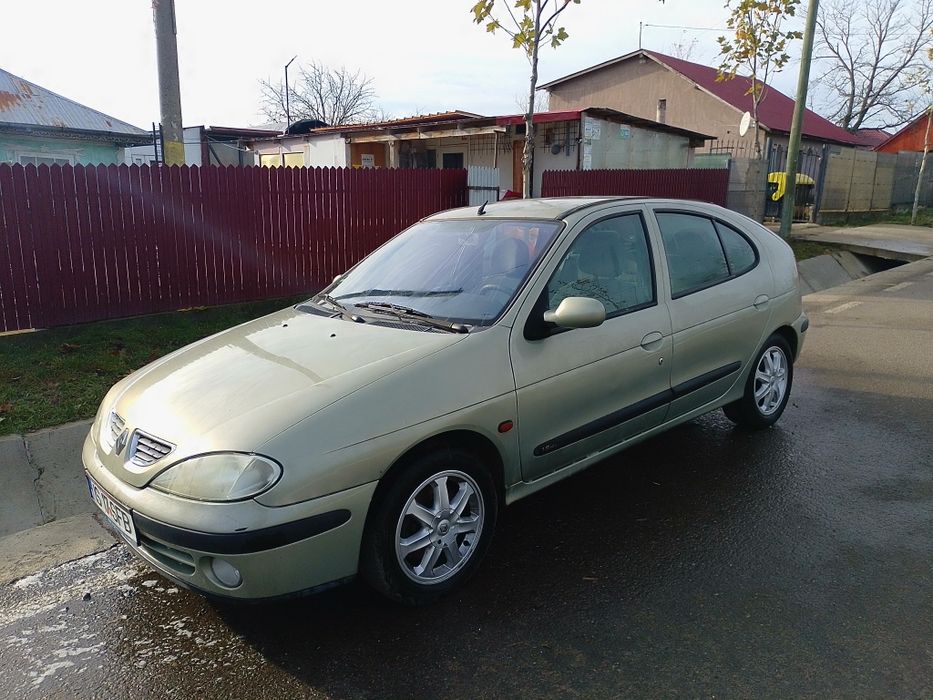 Renault Megane 1.6 Superb, multidotat, econom