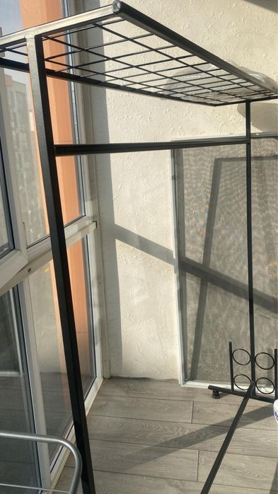 Литая вешалка 15000 есть торг