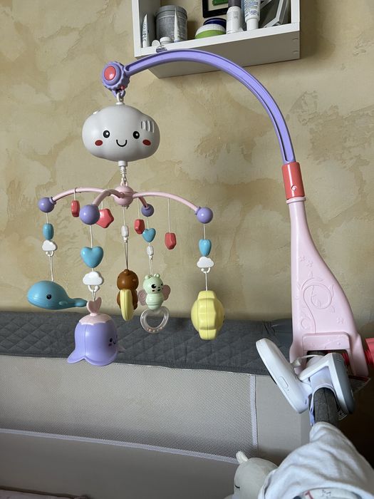 Музикална въртележка за кошарка