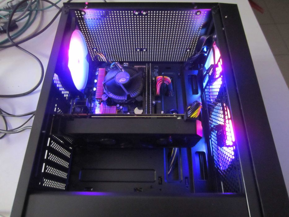 Геймърски  i5-6500, 16GB, с GTX1070 8GB , 250GB  SSD,  500GB HDD