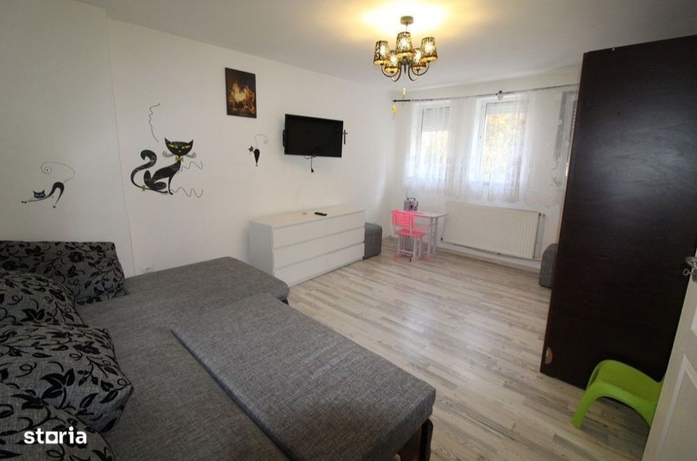Vând Apartament cu 1 Cam 40 M.P. zona Micro 1 str I.Creanga