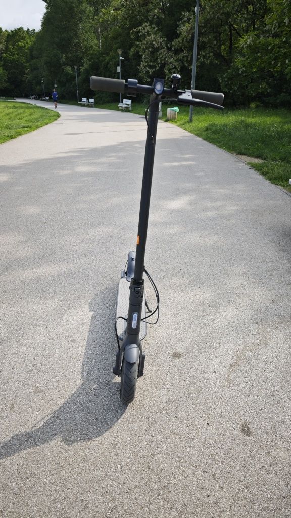 Xiaomi Mi Scooter Essential