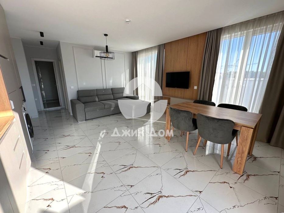 Продава се Двустаен апартамент в к.к. Слънчев бряг - 102 кв.м за 1471 €/кв.м - Снимка #1