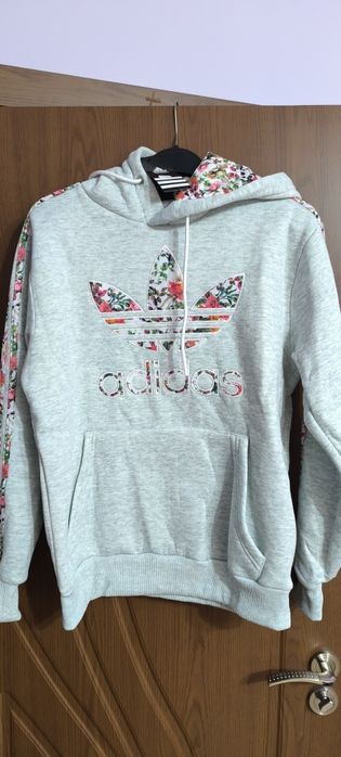 Дамско ватирано худи Adidas