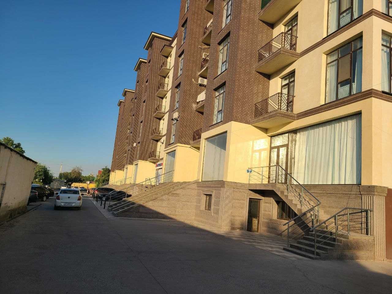 Guliston shahrida 3-savdo dokoni bolib tolash sharti asosida sotiladi
