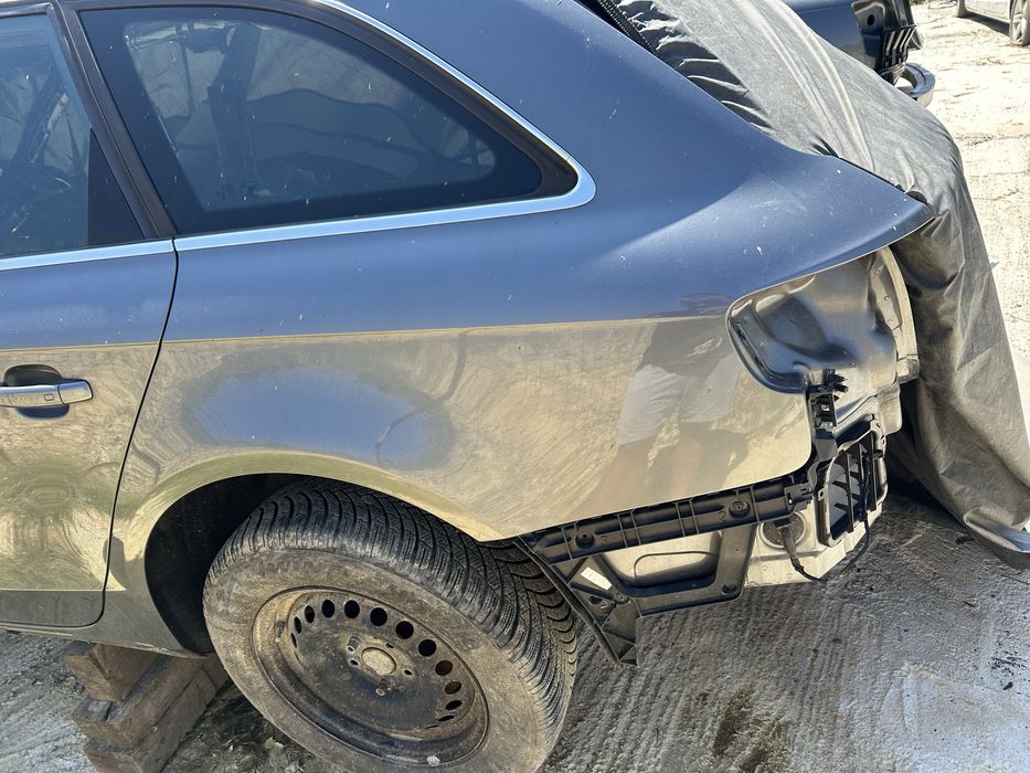 Aripa stanga spate audi a4 b8 b8.5 avant break