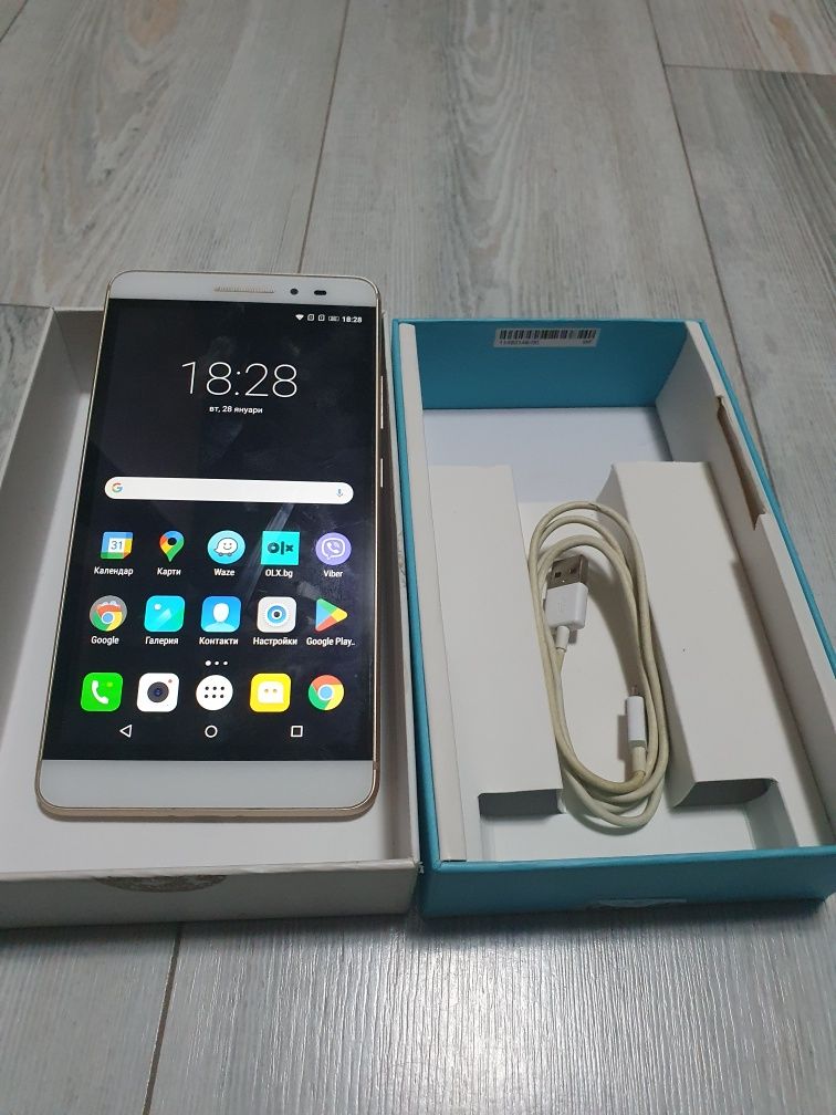 Lenovo PHAB Plus (телефон-таблет
