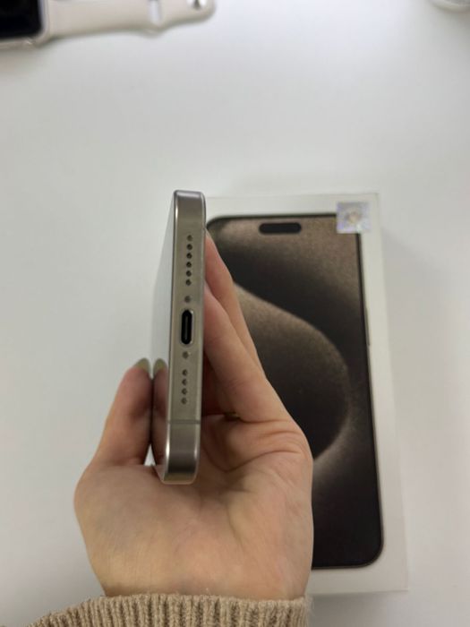 Iphone 15pro maks 256