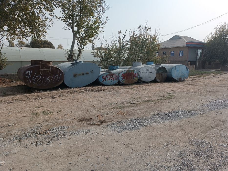 ёмкостьлар сотилади