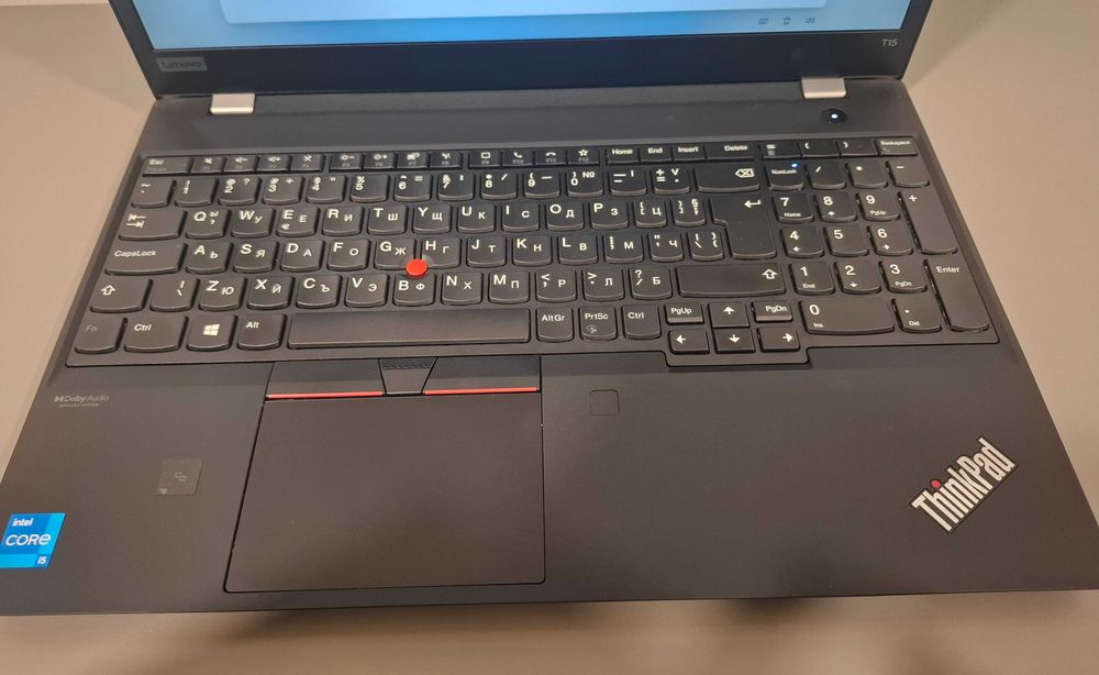 Lenovo ThinkPad T15 Gen 2 / Intel i5 - 11th Gen