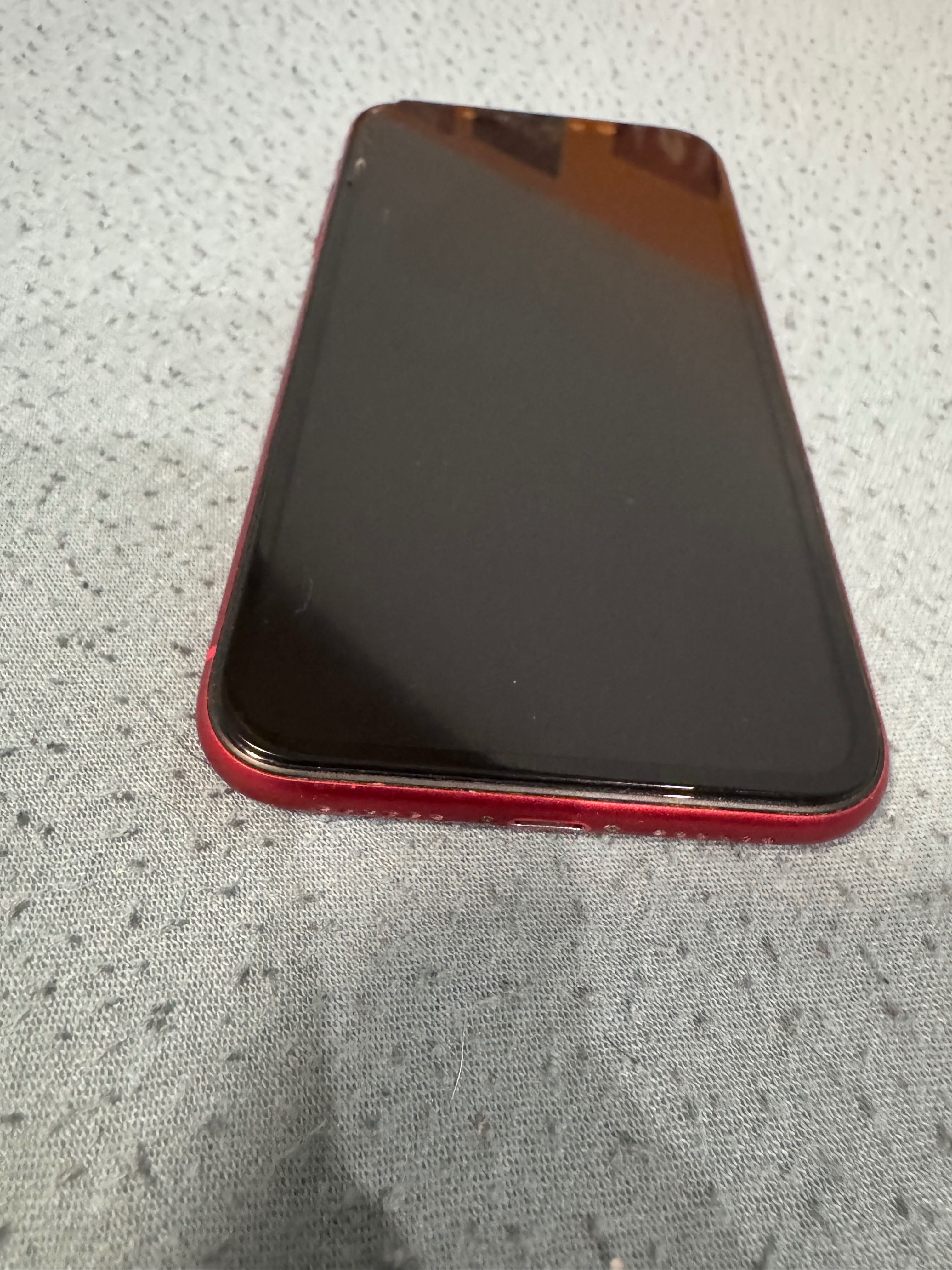 iPhone 11 RED – 128 GB