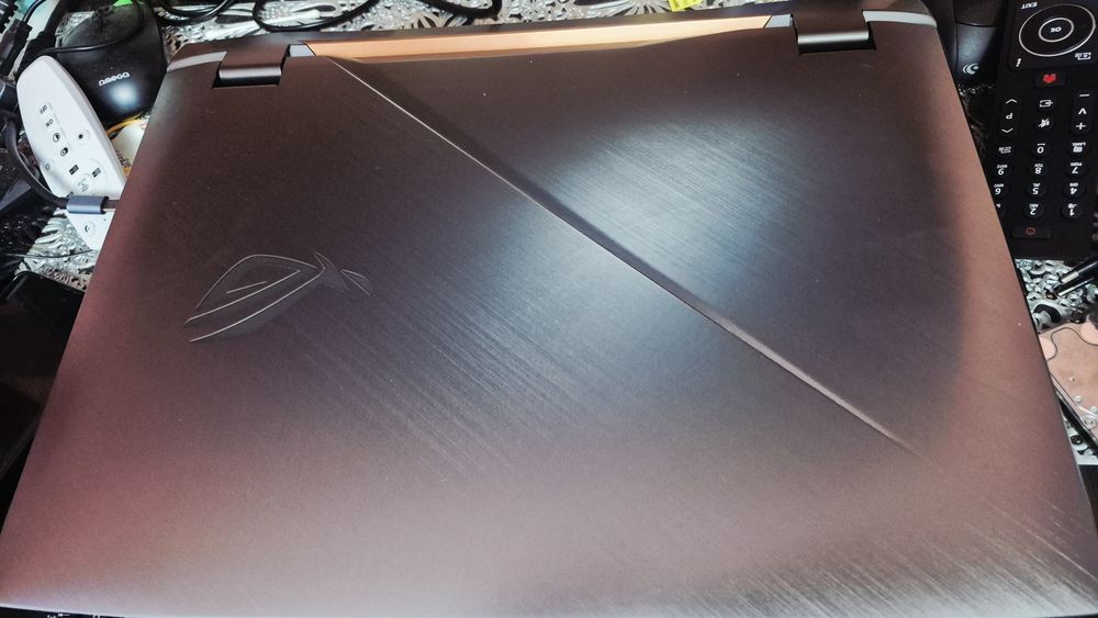 Laptop Gaming ASUS ROG G703GXR i7-9750H ram 40gb rtx 2080