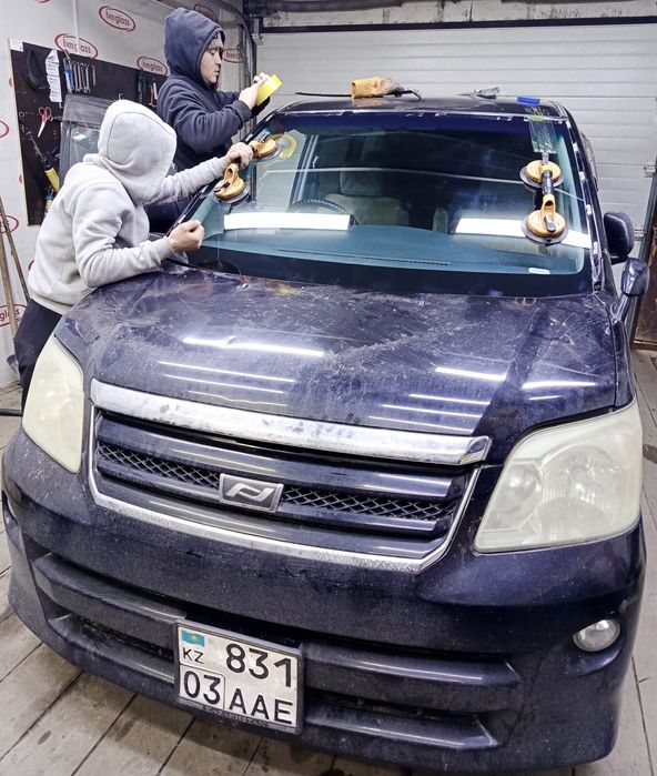 Установка Автостекла. Лобовые, Боковые, Задние. Гарантия на установку