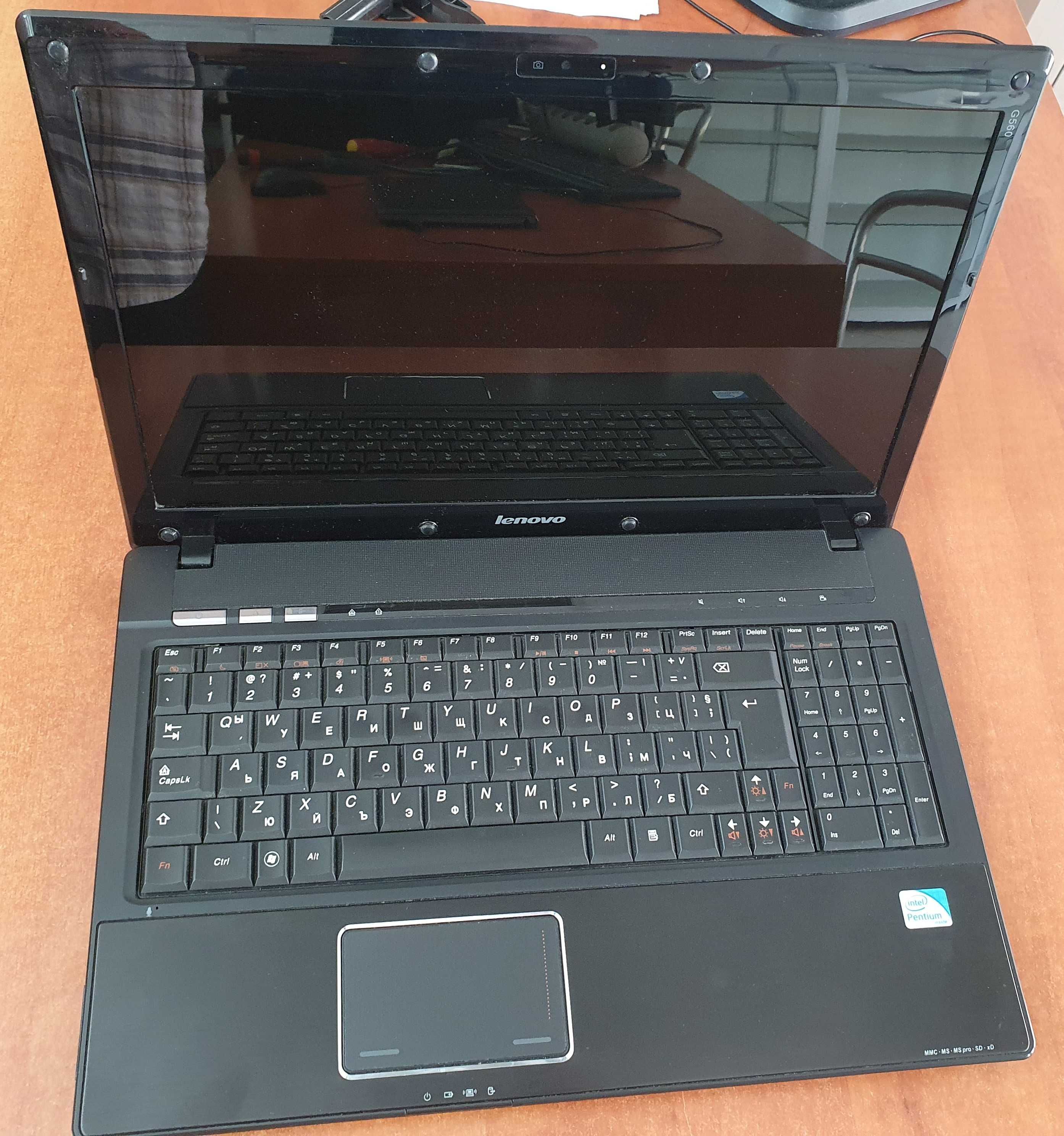 HP Lenovo Dell Asus лаптoпи notebook 15.6" TV филми сърфиране интернет