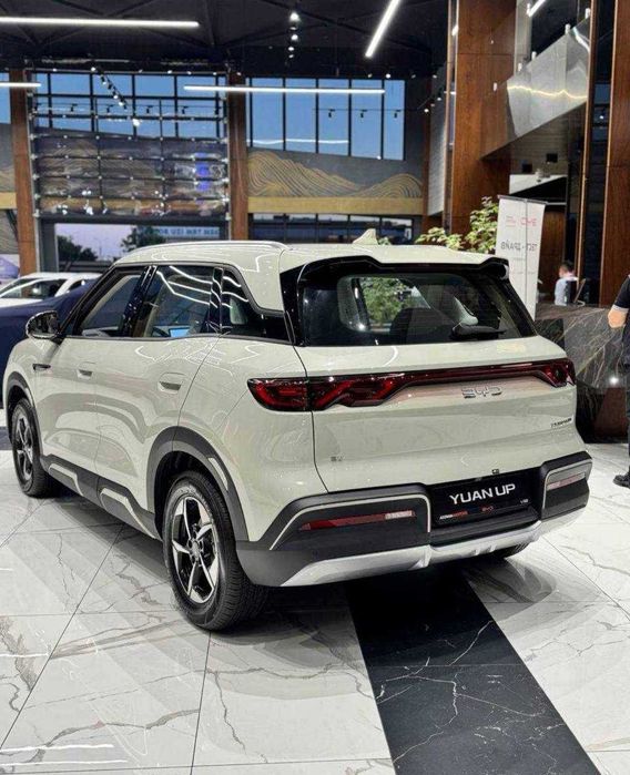 BYD Yuan up smart drive Naxt va nasiya