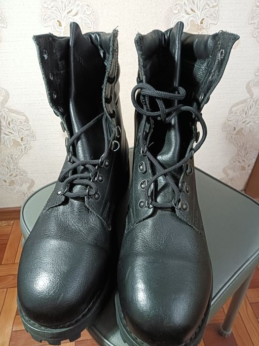 Продам Берцы кожаные 46 размер