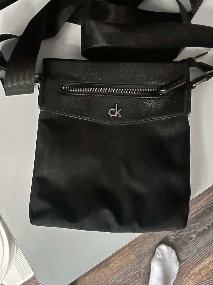 барсетка Calvin Klein
