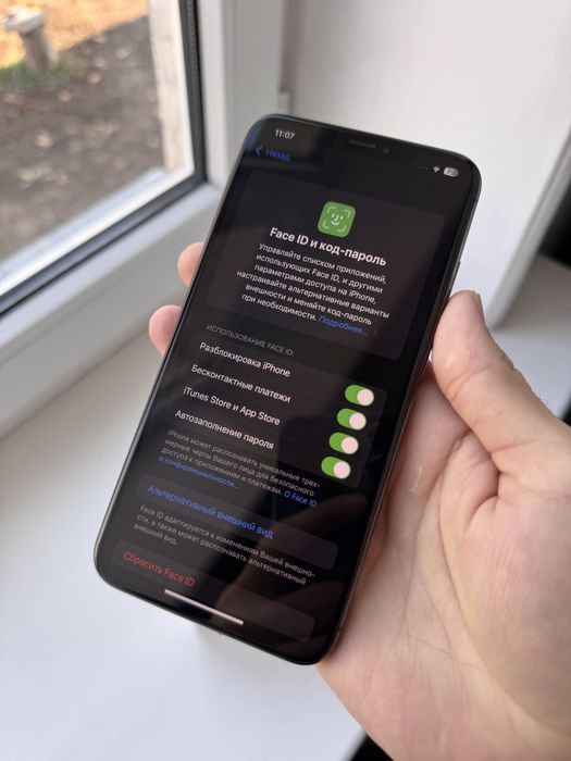 iPhone Xs Max 64gb все работает