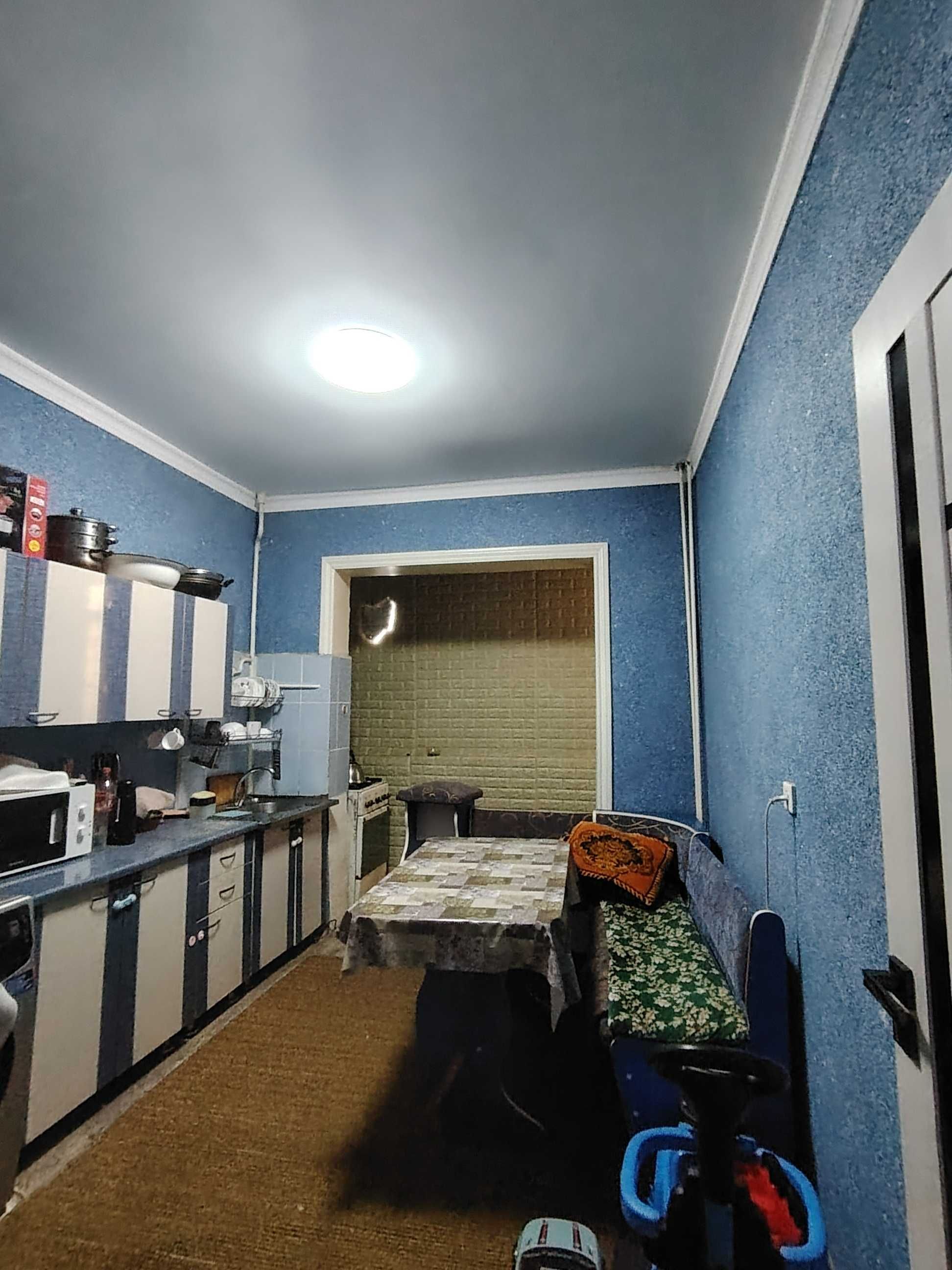 СРОЧНО 4 хонали квартира 90м2 сотилади  67 000 га