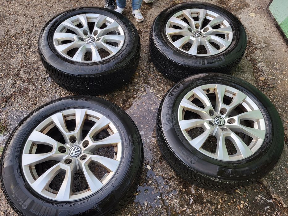 Джанти 5x120 17 за VW Amarok,T5,T6,Multivan с Michelin alpin 235 55