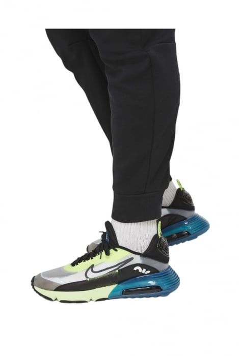 Pantaloni trening Nike Tech negri . Mărimea XL . Noi originali .