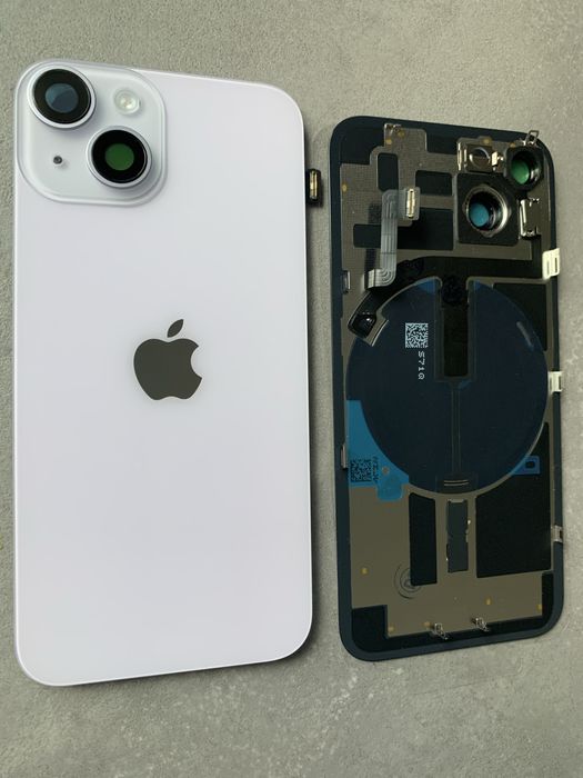 Capac spate iphone 15 sau 14 cu wireless flex