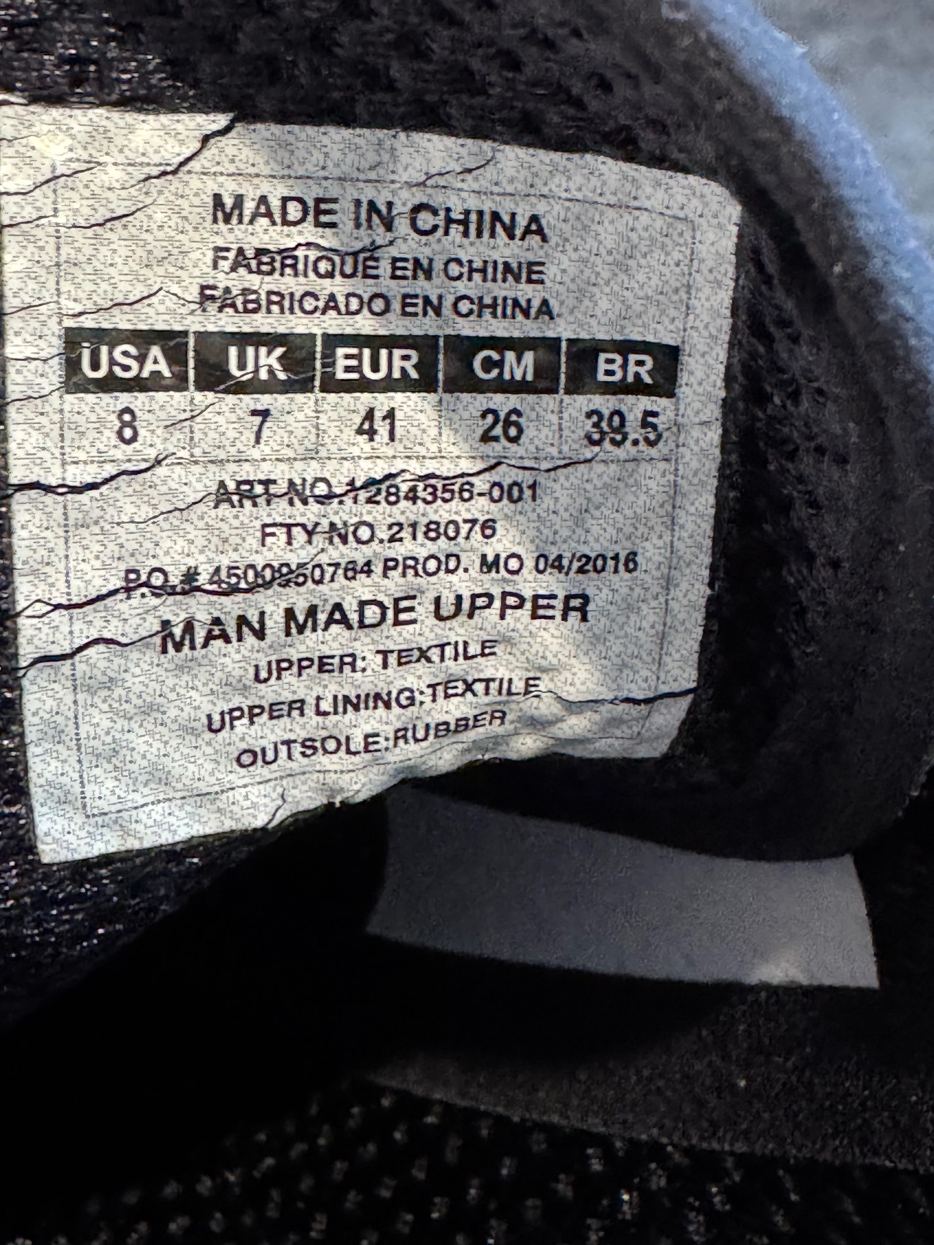 Under Armour SPEEDFORM Amp.