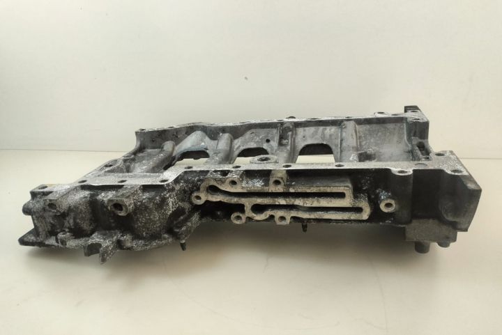 Semi baie de ulei 6ciq6u003 Ford Transit a 3-a generatie