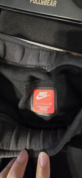 Panatloni Nike Tech, S